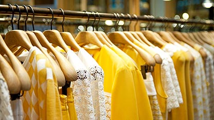 Rack-yellow-clothes