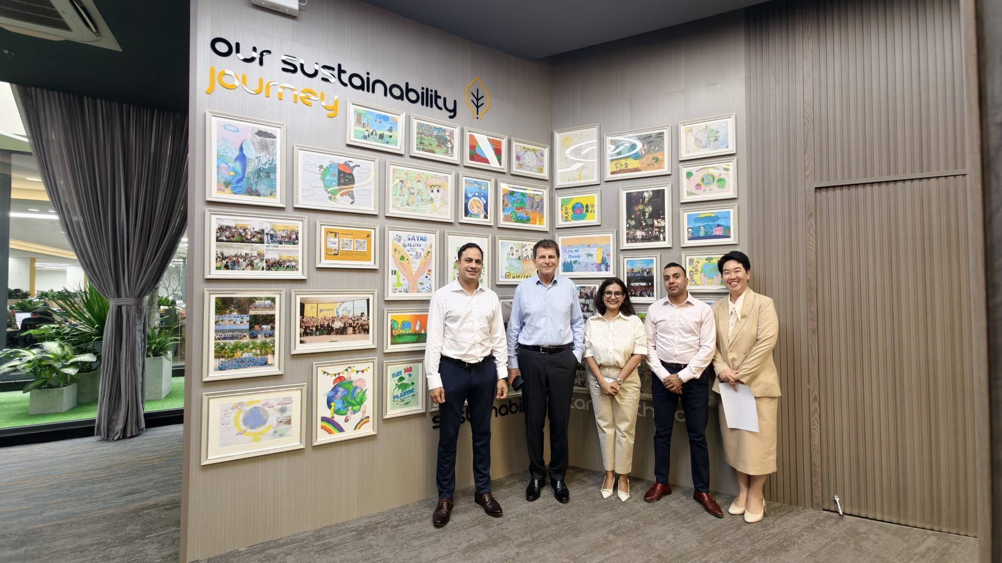 le trao giai nhan vien xuat sac Intertek 10